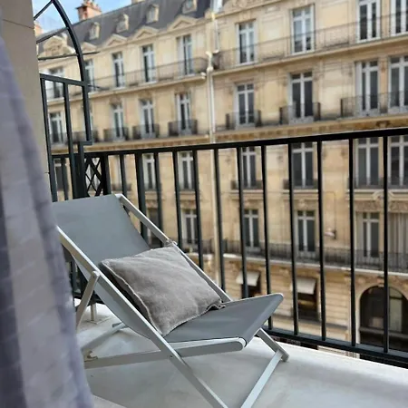 Apartment Luxury And Elegance Georges V With Ac