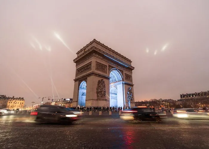 Luxury And Elegance Georges V Apartment Paris