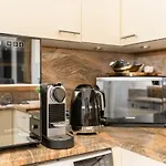 Luxury And Elegance Georges V Apartamento Paris